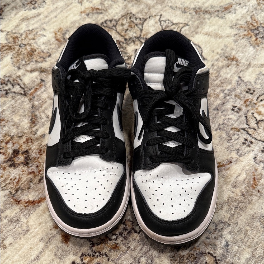 Nike Sneakers Like New Size 7